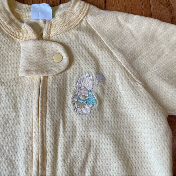 VTG SIMPLY BASIC YELLOW TEDDY BEAR GRAPHIC SLEEP SACK SIZE 0/6 MONTHS - Picture 3 of 5